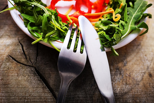 太りにくい食べ順はやっぱり野菜から。ではその次は?「食べ順」ダイエット方法について