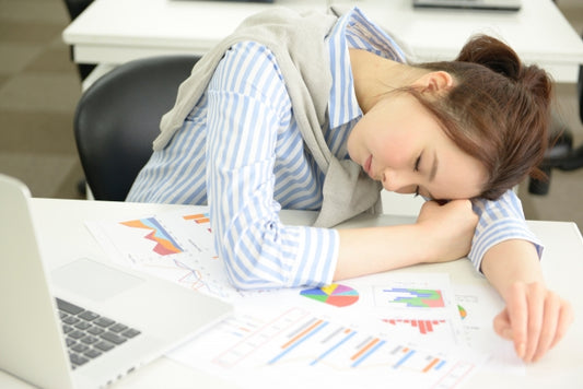 パワーナップ(積極的仮眠)とは?効果的な仮眠時間、方法を解説!